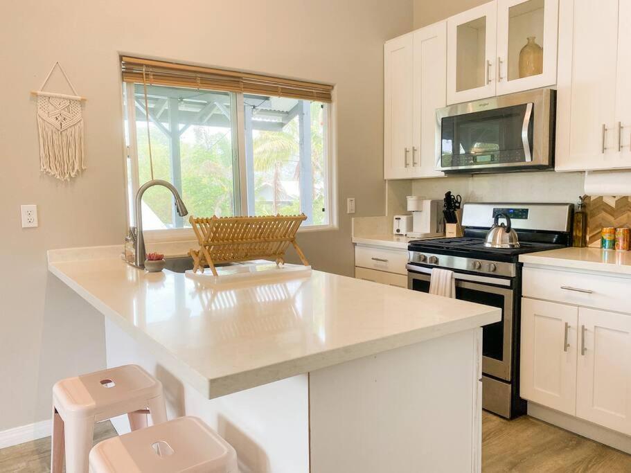 凯阿奥Hibiscus Hale, Full Kitchen, King Bed, Parking公寓 外观 照片